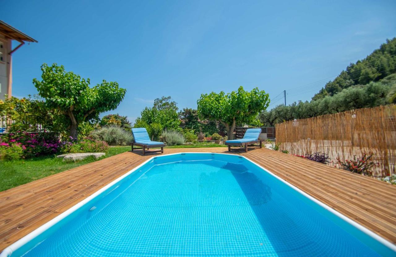 Family Private Homes & Sea View Lithakia  Екстер'єр фото